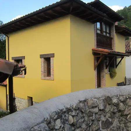Casa Rural La Montesina Onís Exterior foto